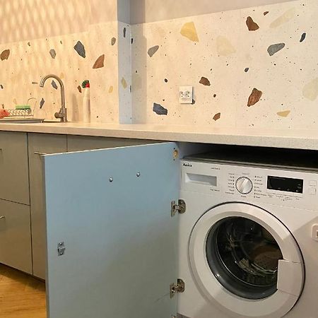 Apartment Close To Metro, 8 Minutes To Centrum And Near Airport وارسو المظهر الخارجي الصورة